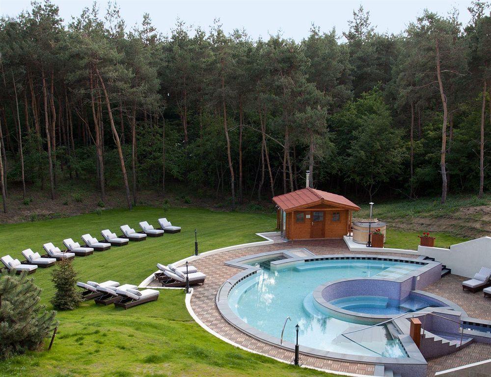 Erdospuszta Club Hotel Fenyves เดเบรตเซน ภายนอก รูปภาพ