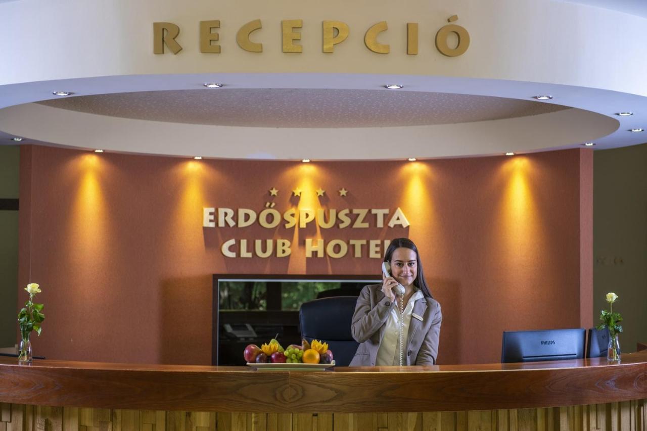 Erdospuszta Club Hotel Fenyves เดเบรตเซน ภายนอก รูปภาพ
