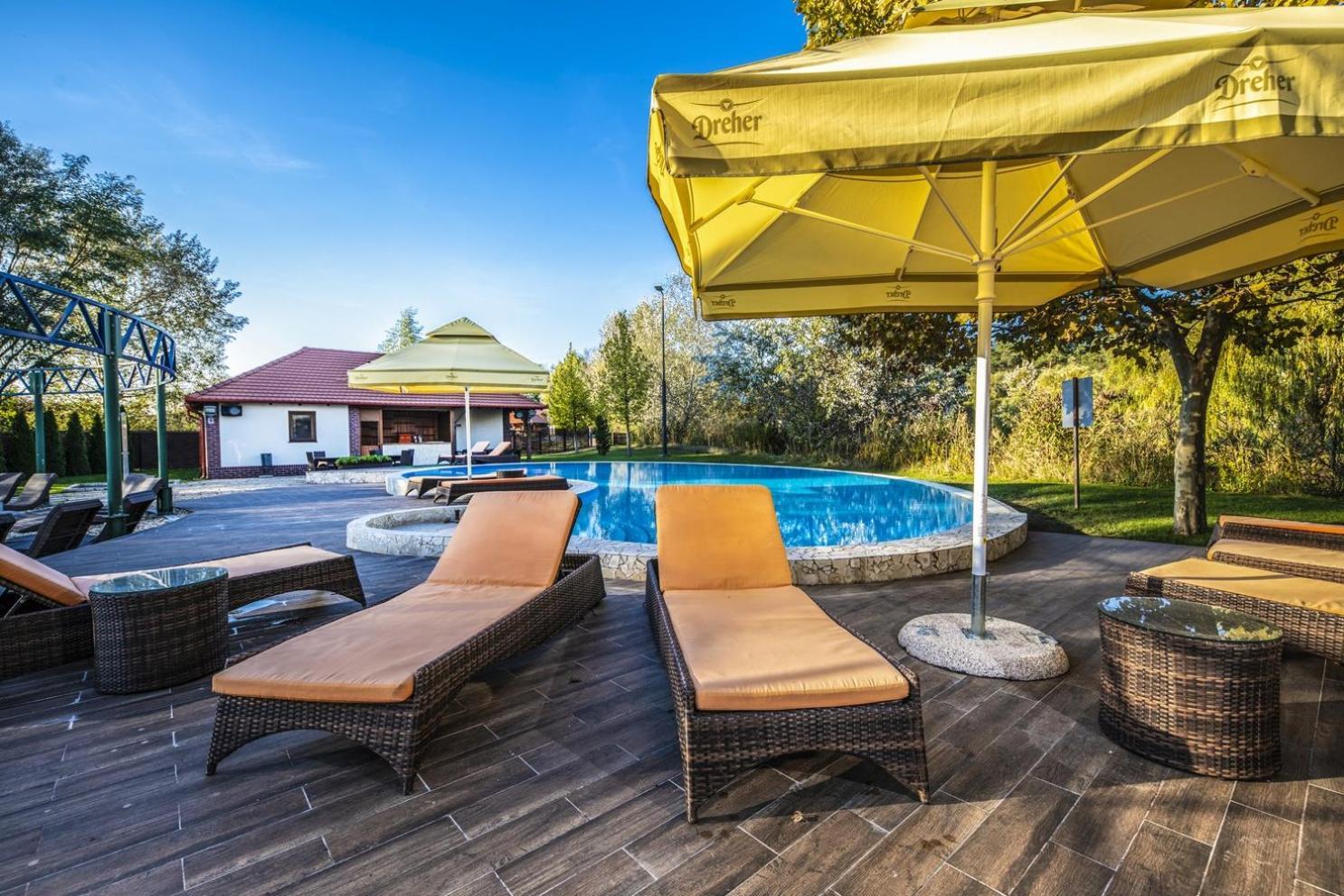 Erdospuszta Club Hotel Fenyves เดเบรตเซน ภายนอก รูปภาพ